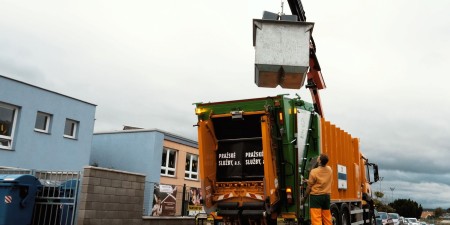 Pražské služby představují svozového transformera