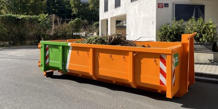 Třídění rostlinného bioodpadu šetří přírodu i peněženku, připomínají Pražské služby